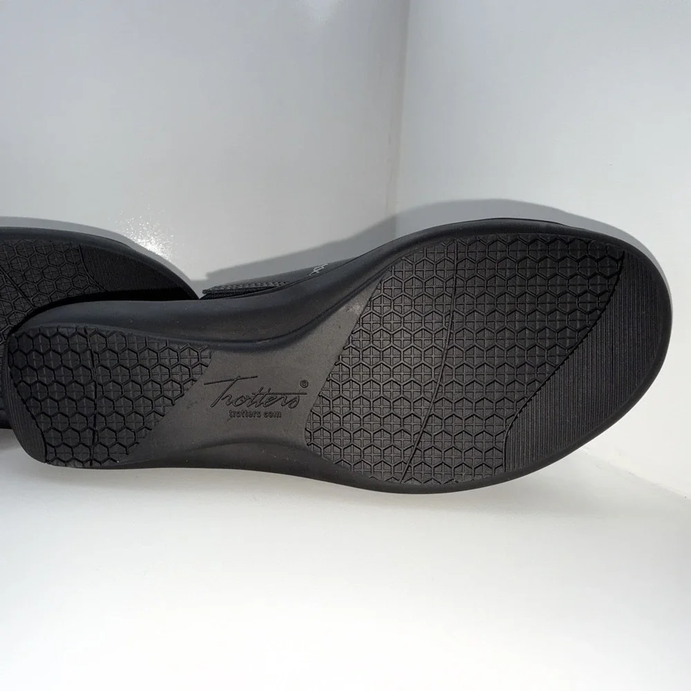 Women's Ruthie Stitch Leather Upper Adjustable Straps Sandals 7.5N‎